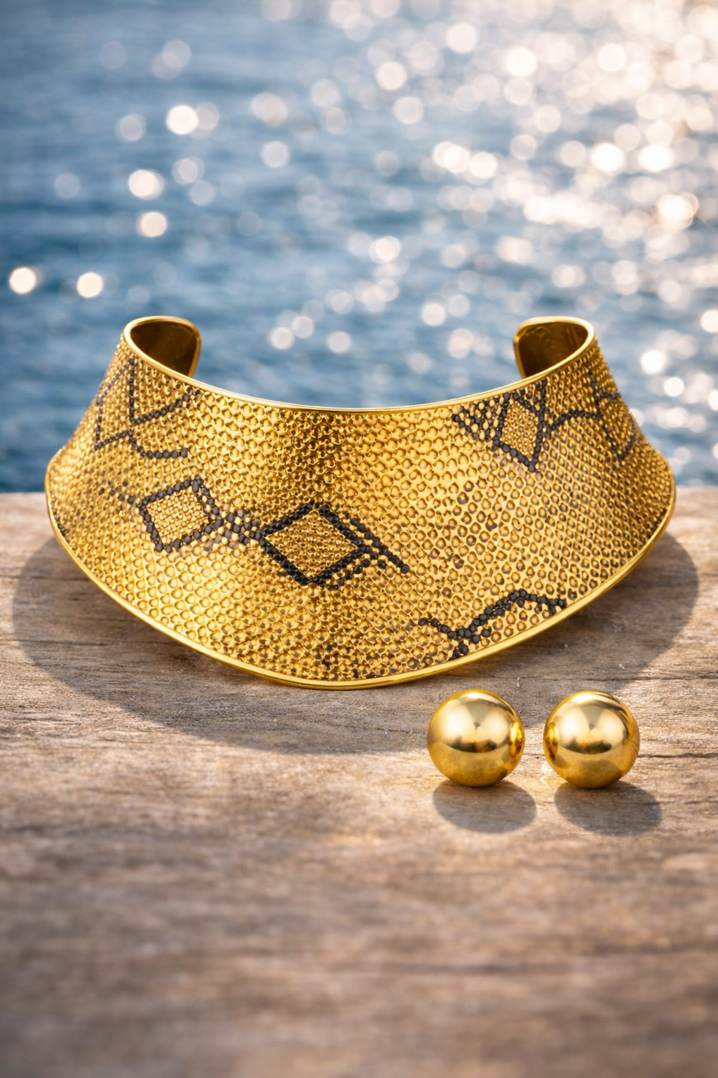 Gold Snake-Print Statement Choker Necklace - Boho Fashion Jewelry