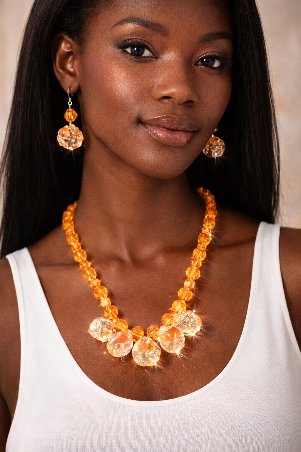 This necklace is a SHOWSTOPPER.